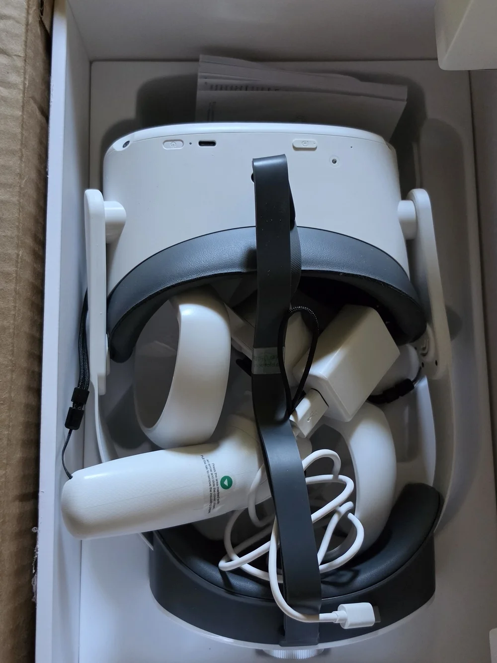 Pico Neo 3 Pro White Standalone VR Headset - Built for Business
